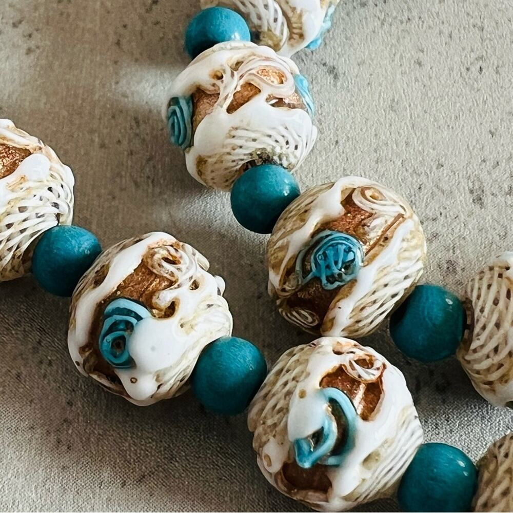 Vintage/Antique Murano Venetian Latticino Wedding Cake Necklace 16.5in. - Picture 15 of 16